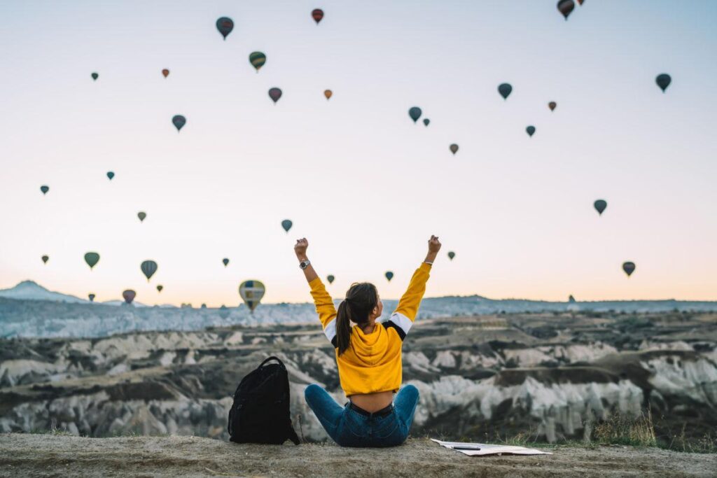 世界中の制作現場で選ばれている「WordPress」と「Elementor」。なぜこの組み合わせが選ばれるのでしょうか？小規模事業者が知っておくべき、制作コストを抑えつつ将来的な拡張性も手に入れる「賢い選択基準」をわかりやすく解説します。