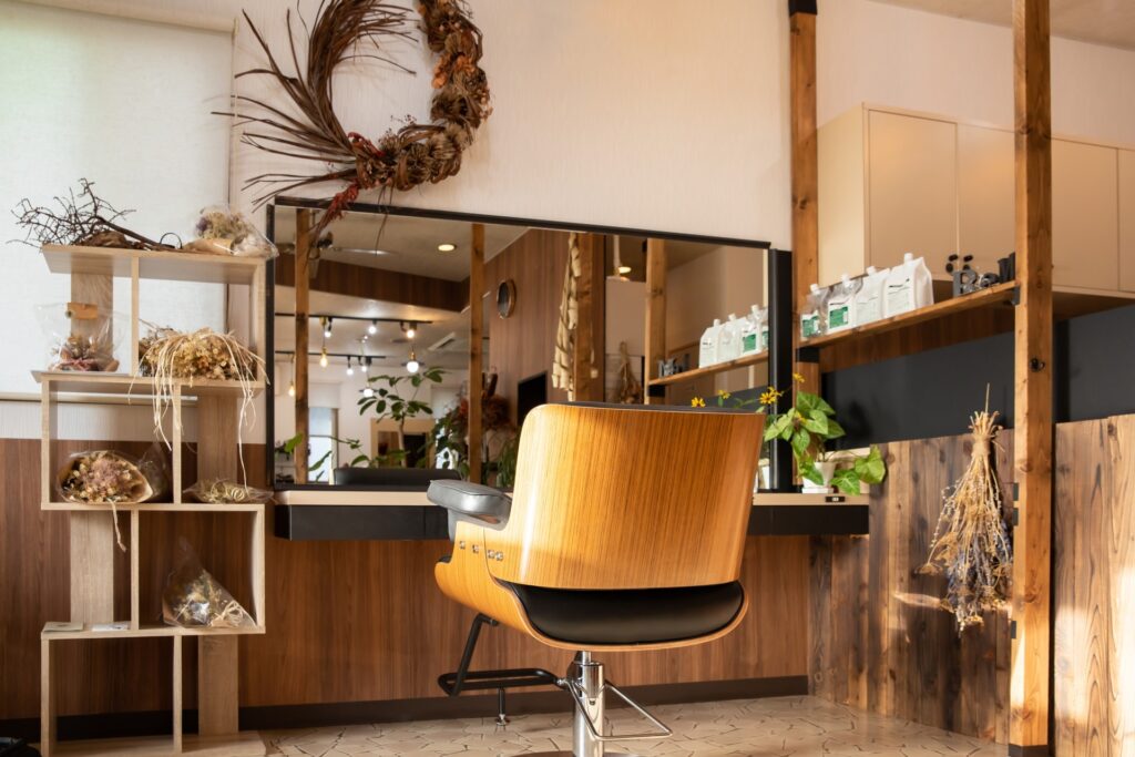 美容院の内観写真